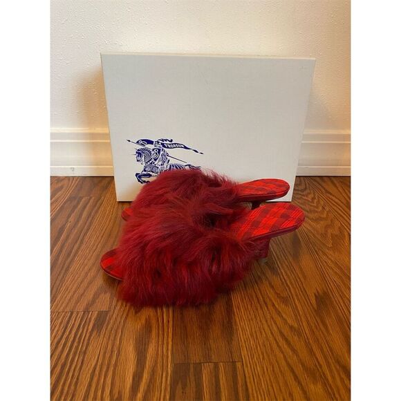 Burberry Minnie Women's Red Shearling Leather high heel sandals Size 36/6 - Picture 3 of 6